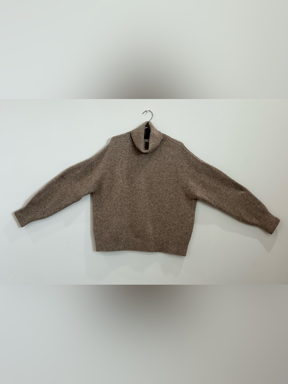 H&M Taupe Wool Blend Cropped Turtleneck Sweater Oversized Medium